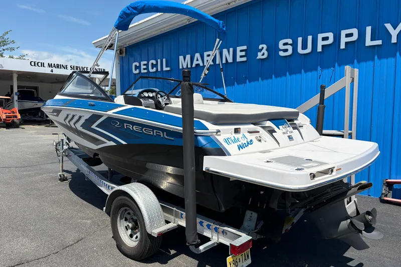 Slide: The Image of 2016 Regal 1900 ESX Bowrider boat on trailer at Cecil Marine & Supply. - 8