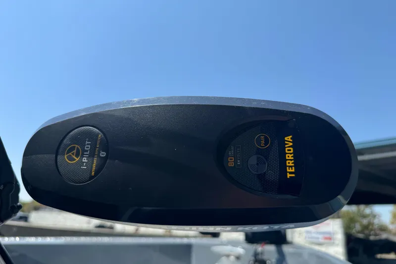 Slide: The Image of Close-up of Minn Kota Terrova i-Pilot trolling motor on 2021 Hewescraft 180 River Runner. - 21