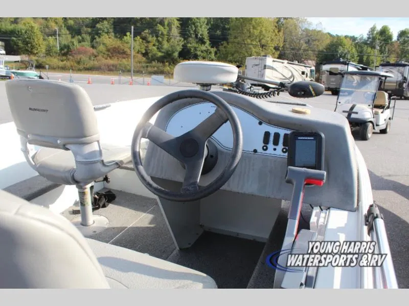 Slide: The Image of Alumacraft Fisherman 145 2010 - 4