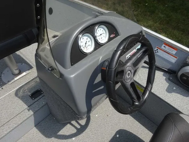Slide: The Image of Lund 1600 FURY SS(Z16FRS) 2018 - 10