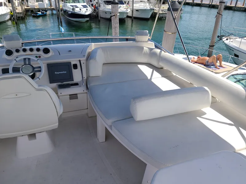 Slide: The Image of Azimut 47 2011 - 57