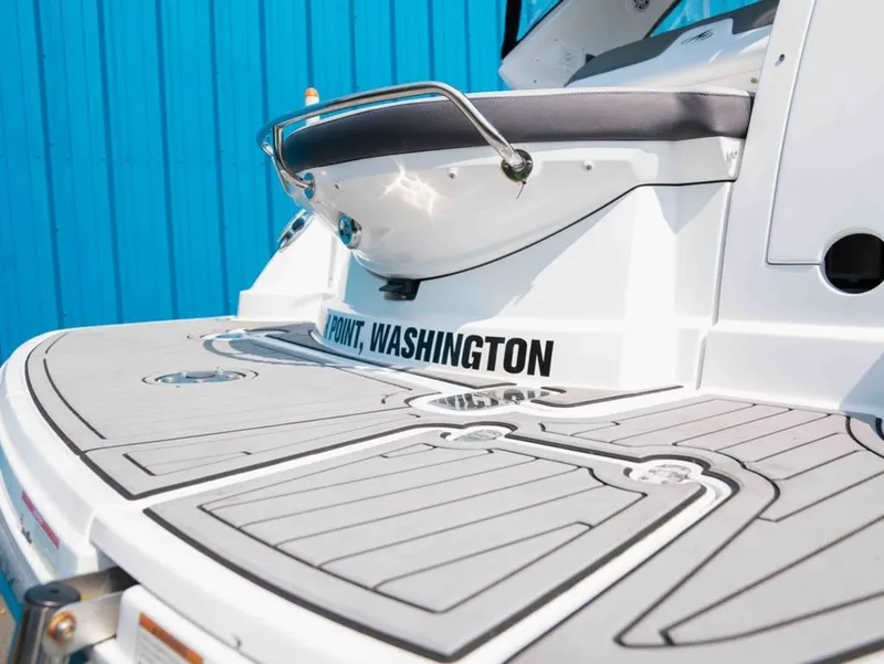 Slide: The Image of Monterey 295 SPORT 2019 - 4