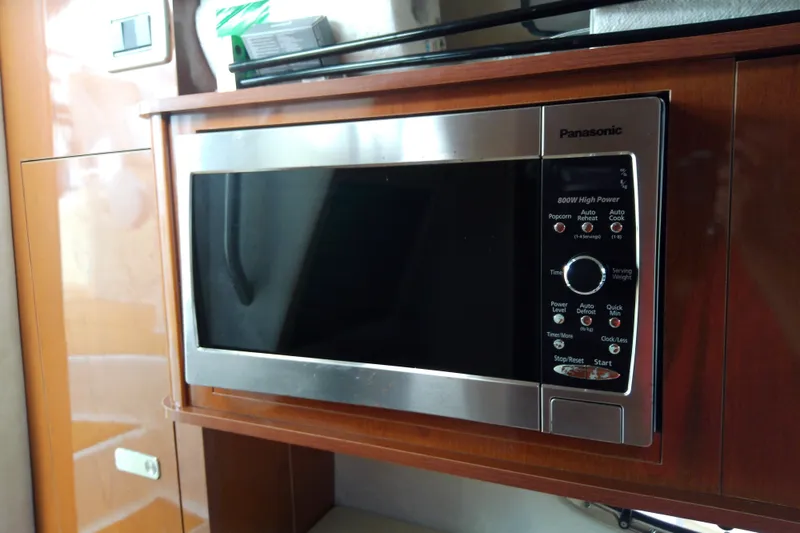 Slide: The Image of Panasonic microwave in 2012 Sea Ray Sundancer 280 yacht kitchen interior. - 41