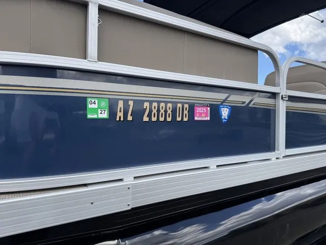 Slide: The Image of Ranger 200C 2021 - 38