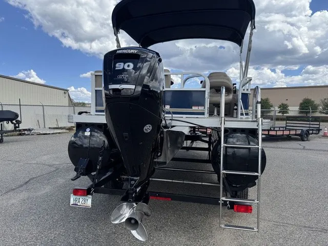Slide: The Image of Ranger 200C 2021 - 9
