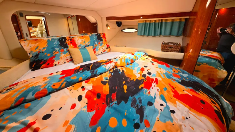 Slide: The Image of Sea Ray 480 Motor Yacht 2004 - 31