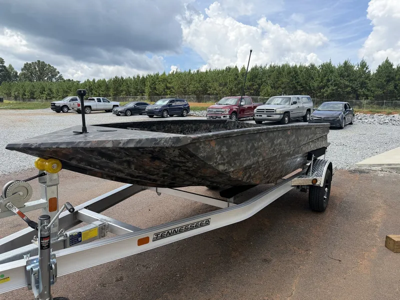 Slide: The Image of Edge Boats Sportsman 553DB 2027 - 4