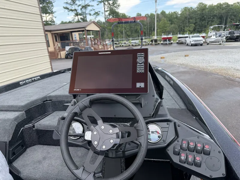 Slide: The Image of Skeeter ZXE20 2027 - 7