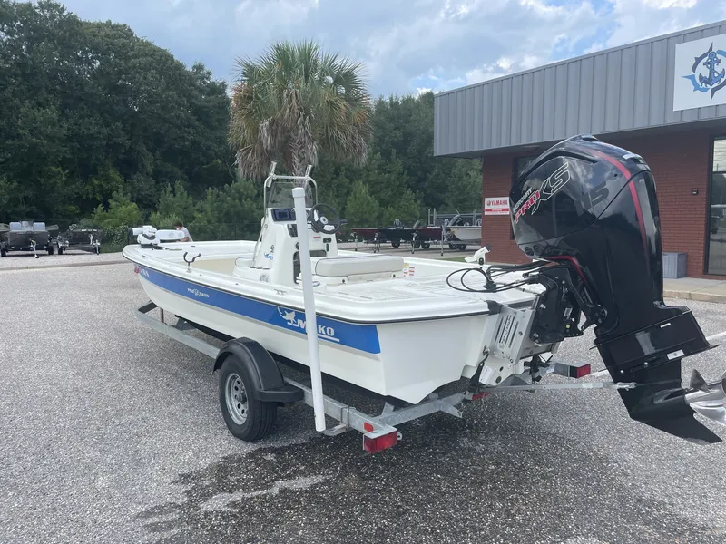 Slide: The Image of Mako Pro Skiff 19 pro 2017 - 2