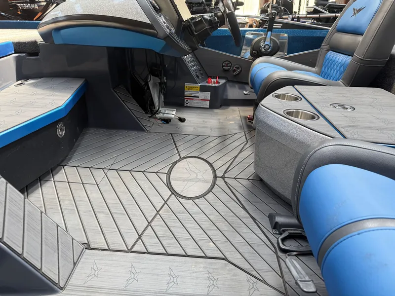 Slide: The Image of Vexus VX20 2021 - 15