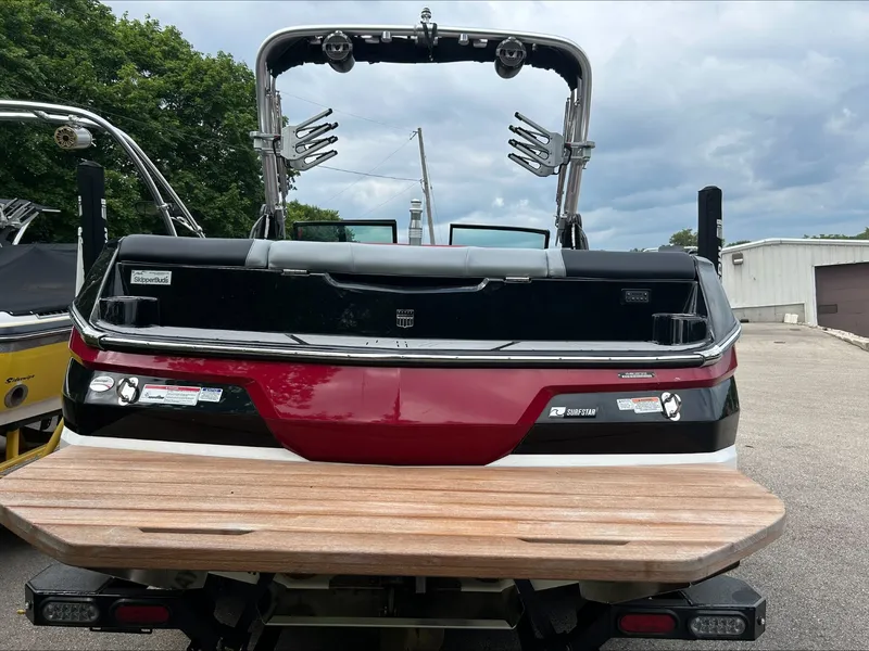 Slide: The Image of MasterCraft NXT22 2022 - 9
