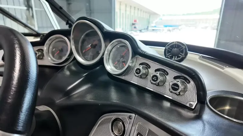 Slide: The Image of MasterCraft X30 2015 - 35