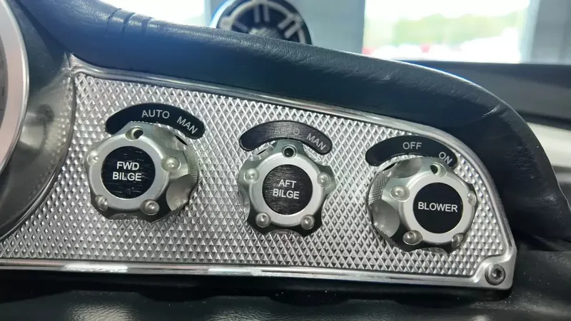 Slide: The Image of MasterCraft X30 2015 - 36
