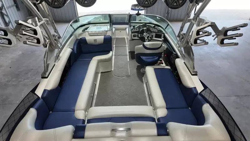 Slide: The Image of MasterCraft X30 2015 - 53