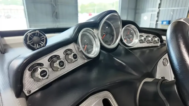 Slide: The Image of MasterCraft X30 2015 - 32