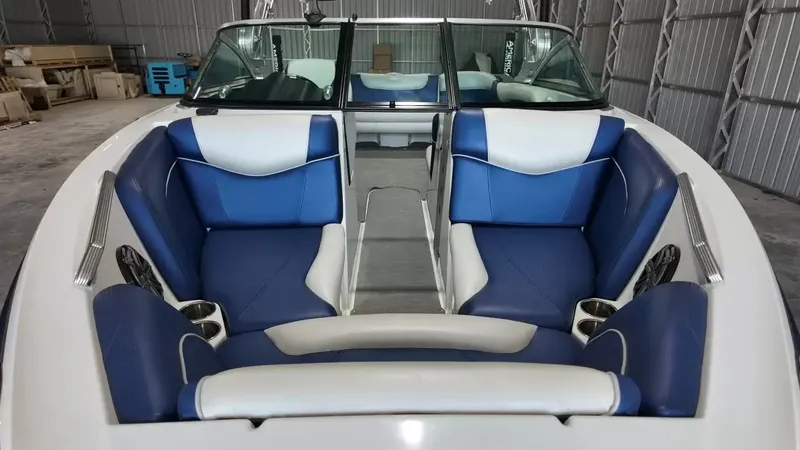 Slide: The Image of MasterCraft X30 2015 - 21
