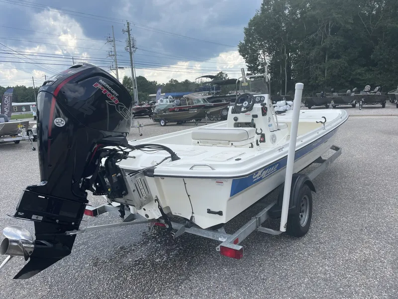 Slide: The Image of Mako Pro Skiff 19 pro 2017 - 3