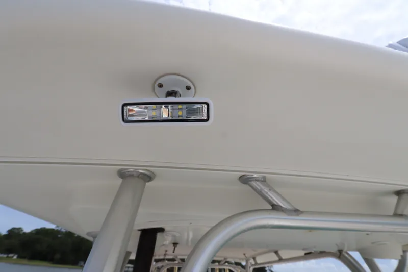 Slide: The Image of 2009 Hydra-Sports 4100 VSF boat canopy with mounted LED light. - 58