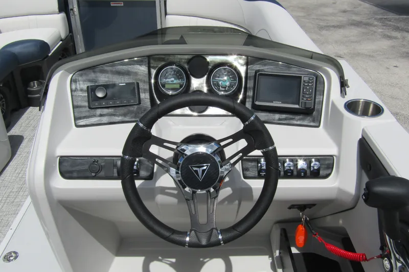 Slide: The Image of Steering console of 2026 Tahoe Pontoon LTZ Versatile Rear Bench Wind Shield 23. - 16