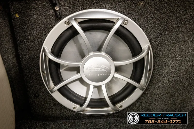 Slide: The Image of Speaker system in a 2013 Tigé RZR boat, featuring Wet Sounds audio. - 43