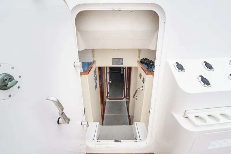 Slide: The Image of West Bay 80 CPMY 2005 - 83