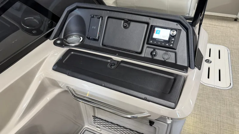 Slide: The Image of Premier 230 S-Series 2022 - 36