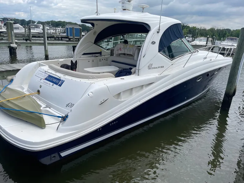The Image of Sea Ray 420 Sundancer 2004 - 0