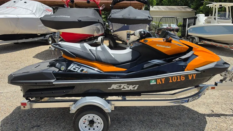Slide: The Image of Kawasaki Jet Ski Ultra 160LX-S 2023 - 12