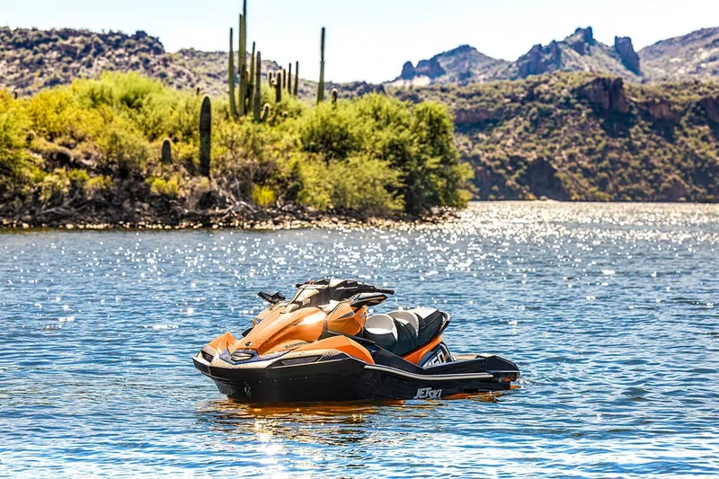 Slide: The Image of Kawasaki Jet Ski Ultra 160LX-S 2023 - 39