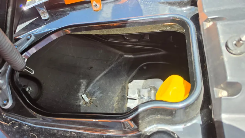Slide: The Image of Kawasaki Jet Ski Ultra 160LX-S 2023 - 9