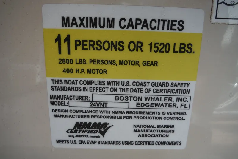 Slide: The Image of Capacity label for 2021 Boston Whaler 240 Vantage, 11 persons or 1520 lbs, 400 HP motor. - 45