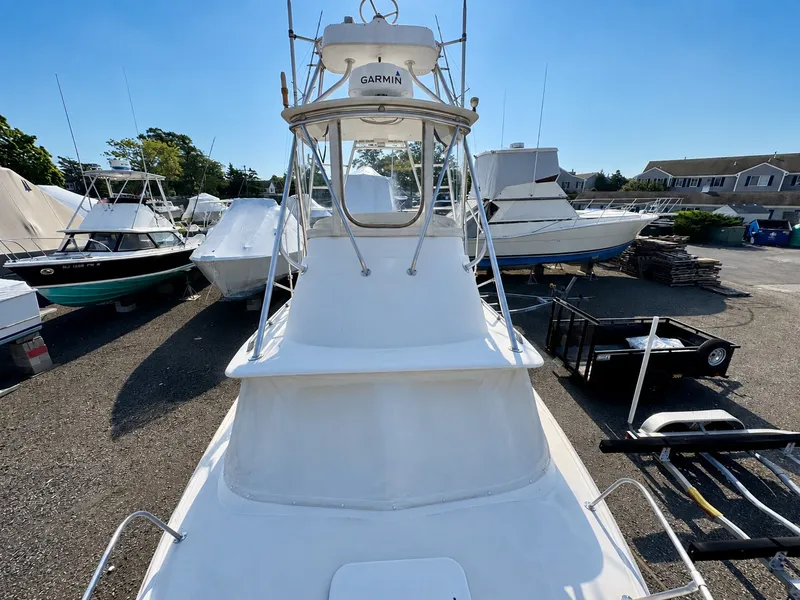 Slide: The Image of Bertram 31 Flybridge Cruiser 1984 - 4