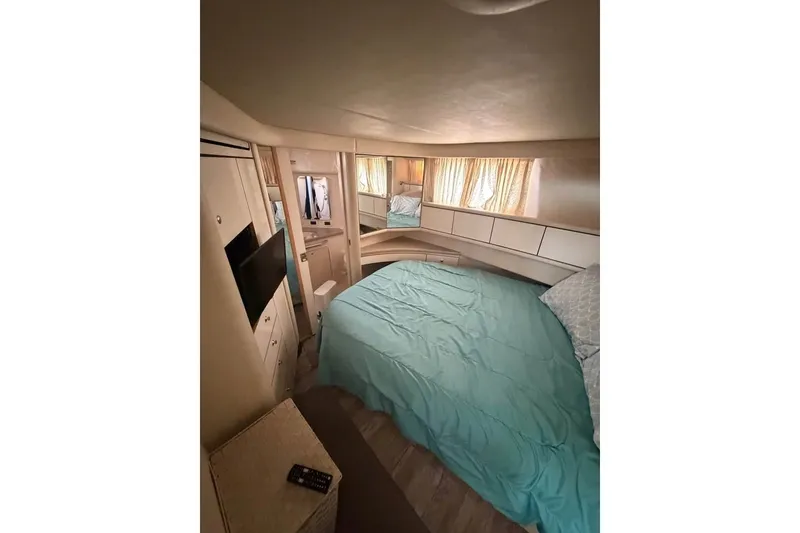 Slide: The Image of 1997 Sea Ray 370 Aft Cabin – “Fat Bottom Girl” - 7