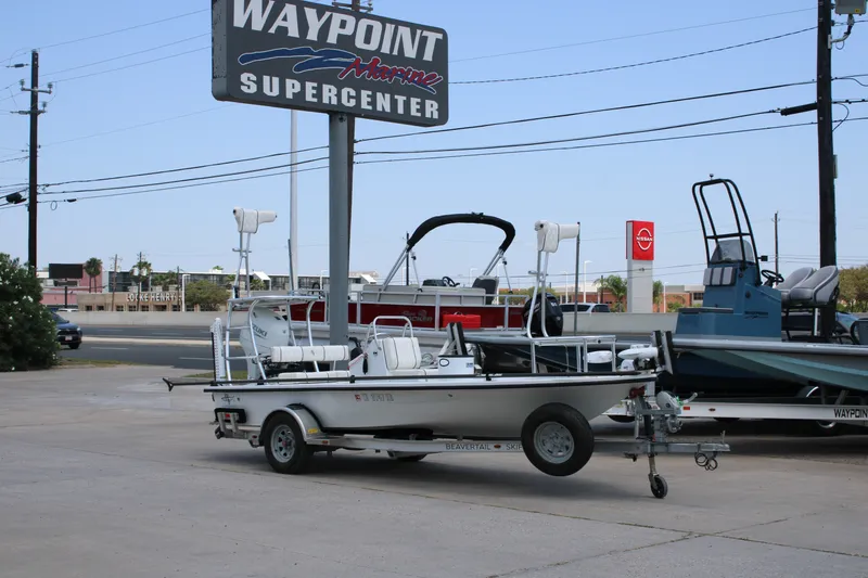 The Image of 2022 Beavertail Skiffs Mosquito 18' boat at Waypoint Marine Supercenter. - 1