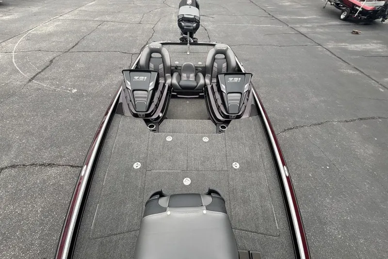 Slide: The Image of 2021 Nitro Z21 boat interior with dual seats and spacious deck. - 41