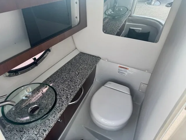 Slide: The Image of Crownline Boats 290 SS 2022 - 15