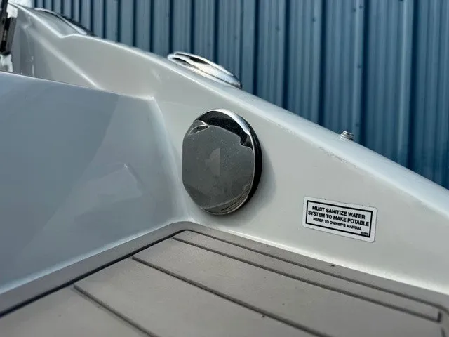 Slide: The Image of Crownline Boats 290 SS 2022 - 19
