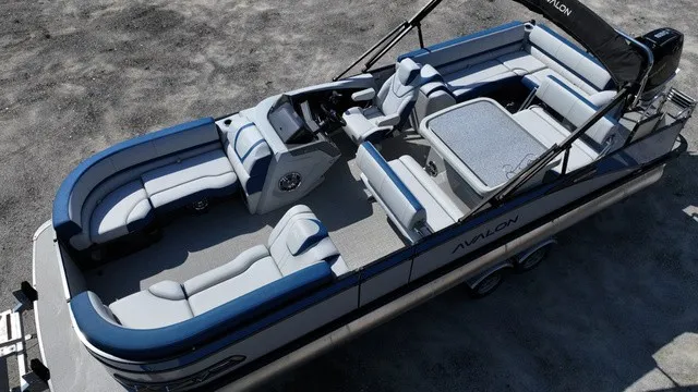 Slide: The Image of Avalon Catalina - 25 FT Entertainer 2024 - 9