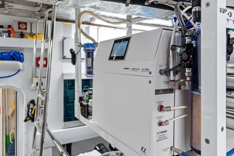 Slide: The Image of Engine room of 2019 Sunseeker 86 Yacht with advanced filtration system. - 142