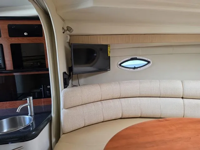 Slide: The Image of Monterey 290 Cruiser 2006 - 14