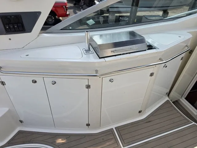Slide: The Image of Monterey 290 Cruiser 2006 - 10