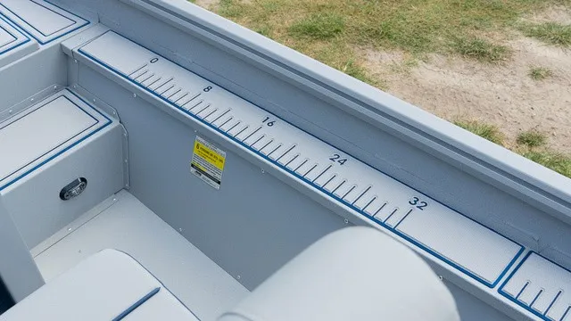 Slide: The Image of G3 Gator Tough Tunnel Jon 18 CCJ DLX 2026 - 11