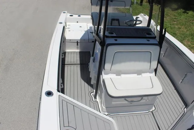 Slide: The Image of Yamaha 210 FSH Sport 2021 - 12