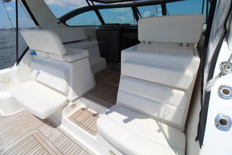 Slide: The Image of Tiara 3800 Open 2002 - 27