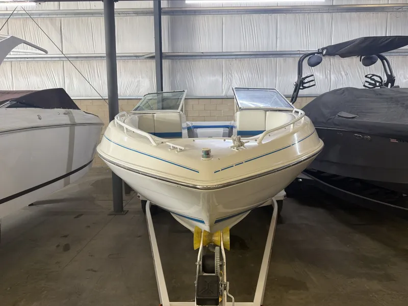 Slide: The Image of Chris-Craft 207 Concept Bow Rider 1991 - 2