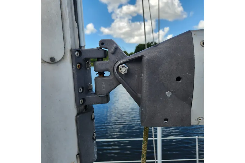 Slide: The Image of Close-up of a Beneteau Oceanis 411 Celebration sailboat rigging component, 1999 model. - 12