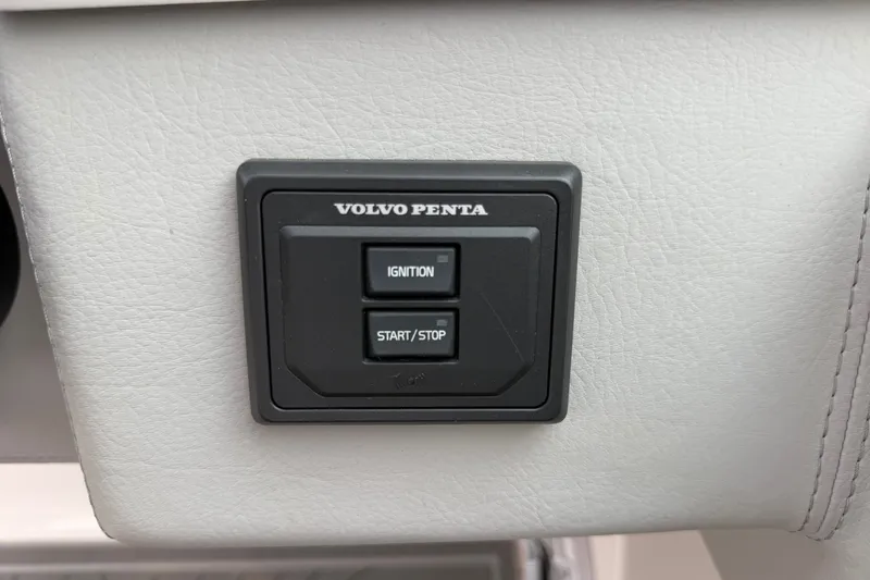 Slide: The Image of Volvo Penta ignition and start/stop panel on 2024 Regal LS9 boat. - 22