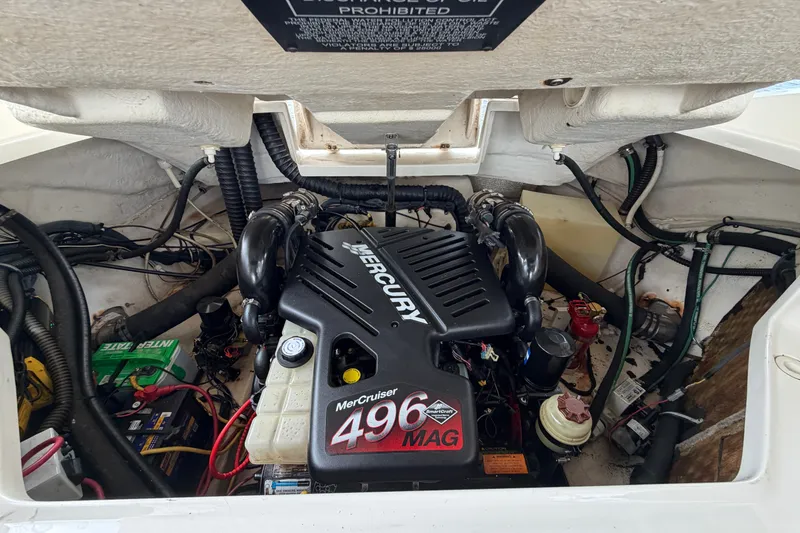 Slide: The Image of Engine compartment of a 2007 Chaparral 256 SSi with MerCruiser 496 MAG engine. - 20