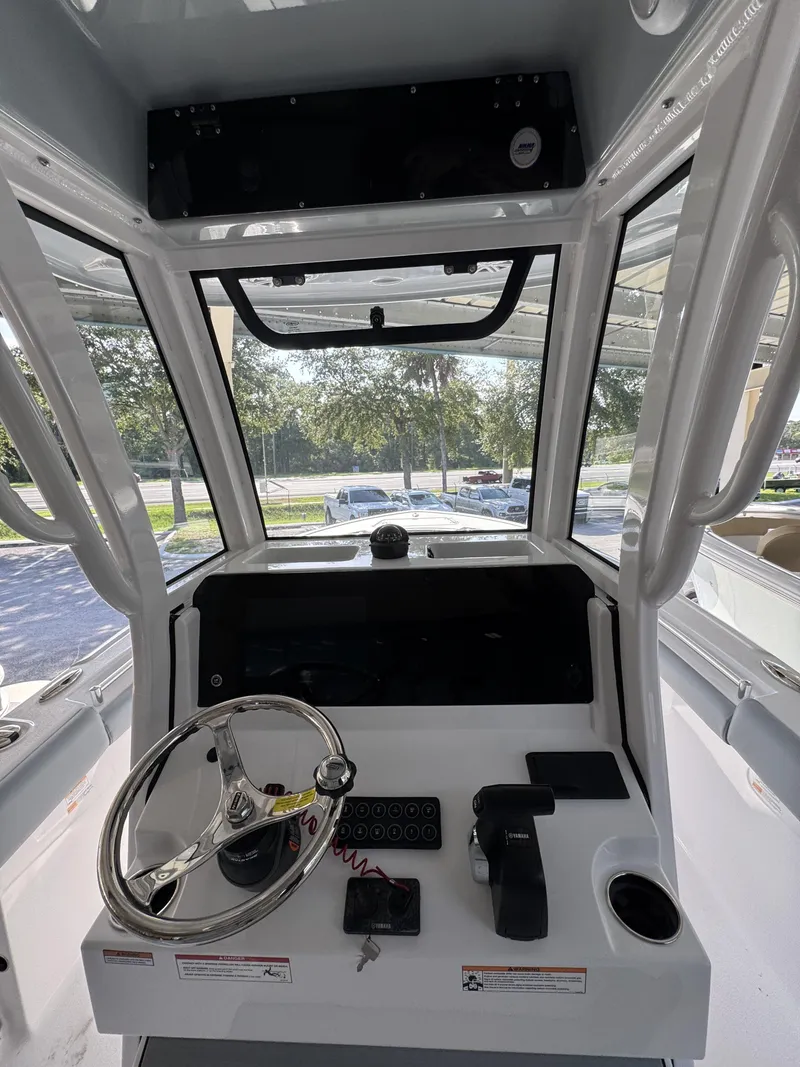 Slide: The Image of Sportsman Open 212 Center Console 2027 - 31