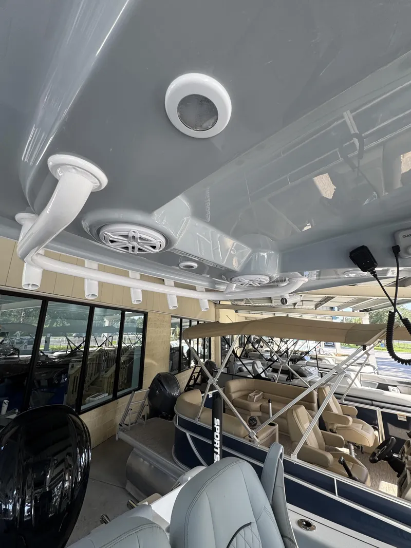 Slide: The Image of Sportsman Open 212 Center Console 2027 - 36